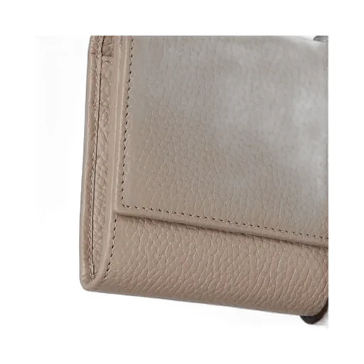 Jackie 1961 Wallet On Chain