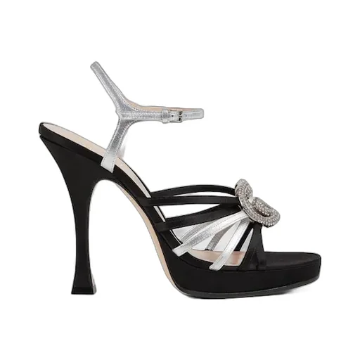 Pump With Crystal Interlocking G