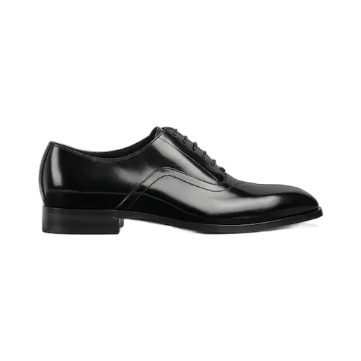 Lace-Up Shoe With Topstitch
