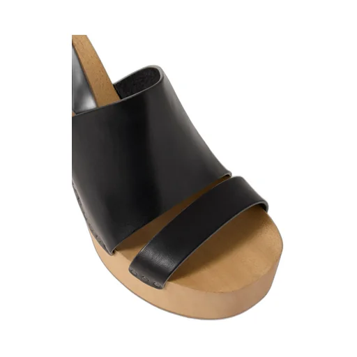 Hyun Clogs