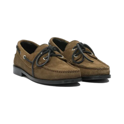 Lace-Up Business Casual Shoes
