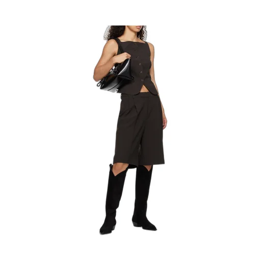 Pointed Boots