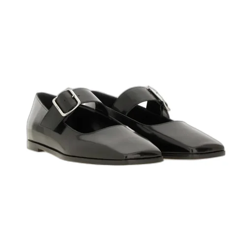Dancer Sunny Polido Flats