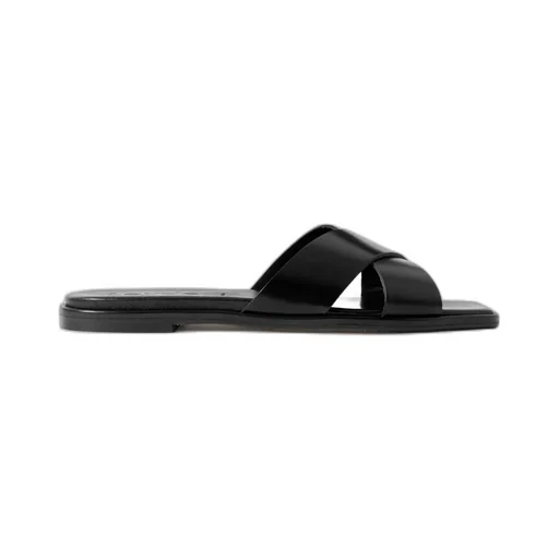 Crossed Loop Sandals
