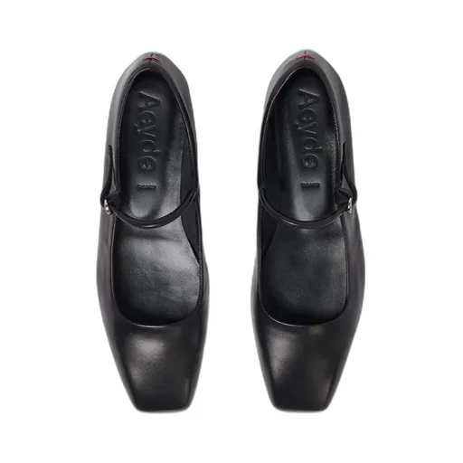 Uma Mary Jane Flats