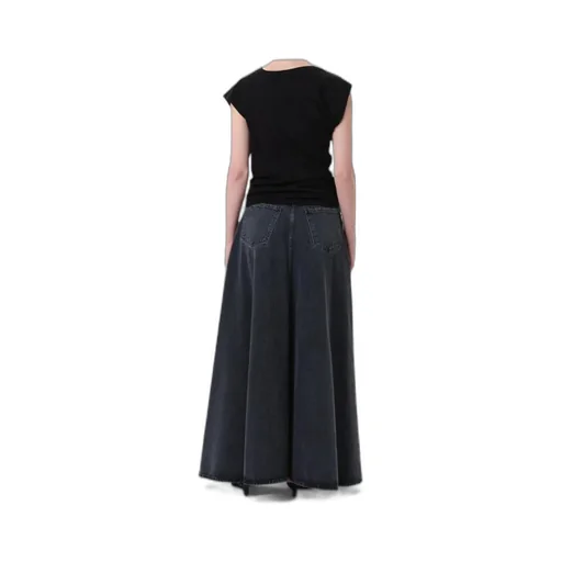 High-Waist Wide-Leg Jeans