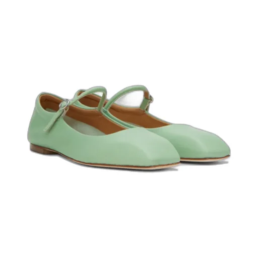 Uma Flat Shoes With Square Head