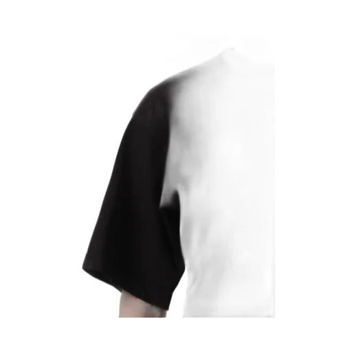 Shari T-Shirt