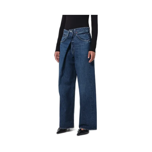 Wide-Leg Jeans