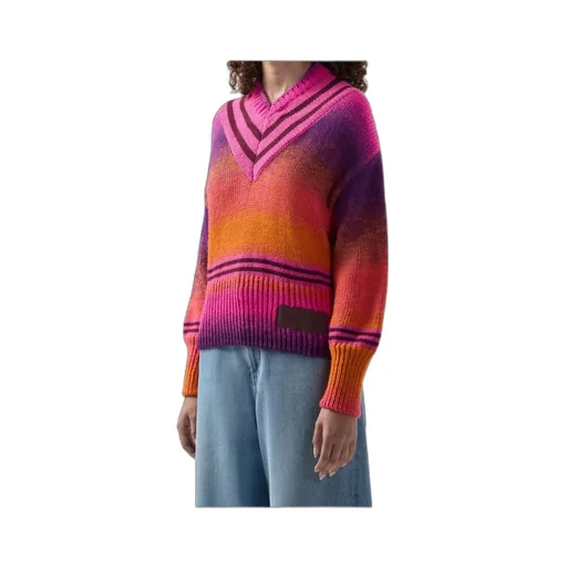 V-Neck Degrade Jumpers