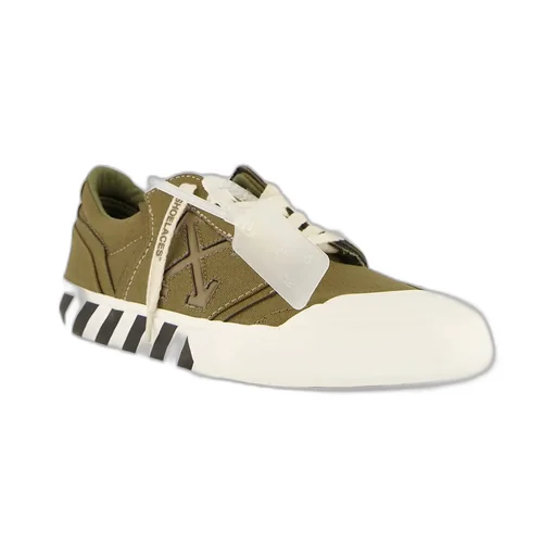 Vulc Undercut Low-Top Sneakers