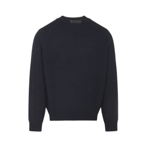 Long-Sleeved Crew Neck Sweater