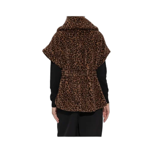 Newabavo Cape