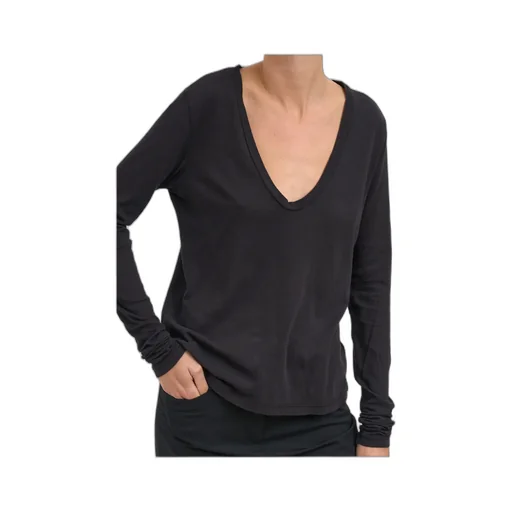 V-Neck Long-Sleeved T-Shirt