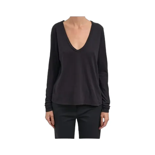 V-Neck Long-Sleeved T-Shirt