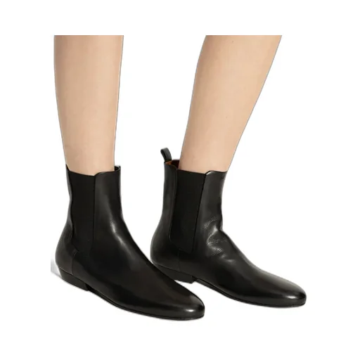 Pointed Toe Chelsea Boots