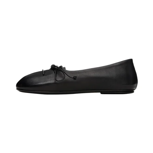 Girella Ballet Flats