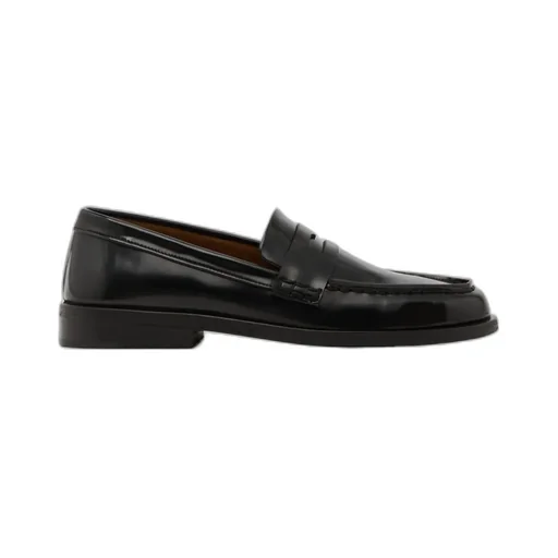 Round Toe Loafers