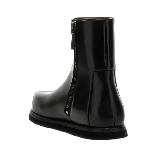 Accom Round Toe Ankle Boots