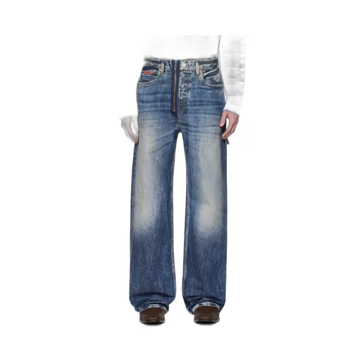 Wide-Leg Jeans