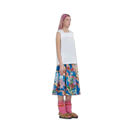 Sleeveless Square-Neck Top