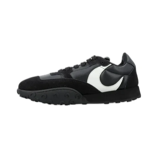 Moon Patch Low-Top Sneakers