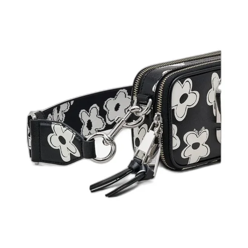 The Daisy Snapshot Shoulder Bag