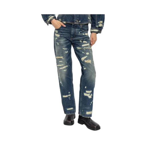 Belt-Loop Jeans
