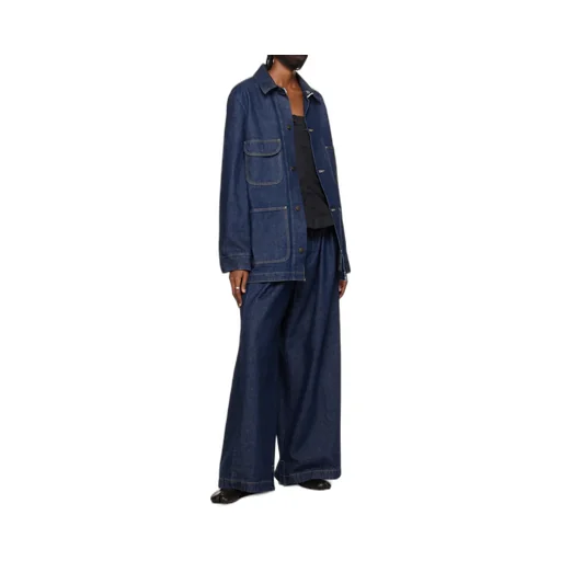Wide-Leg Pleated Jeans