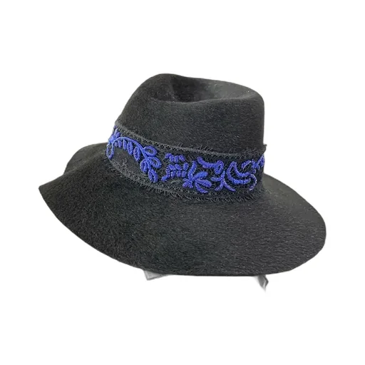 Embroidered Lace Hat