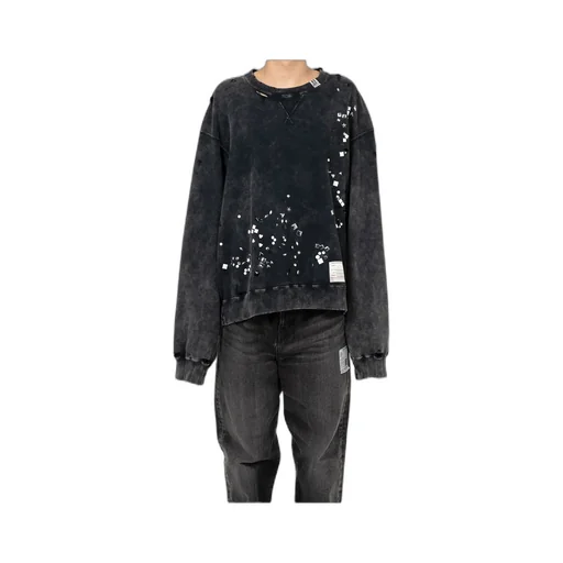 Round Neck Sweater