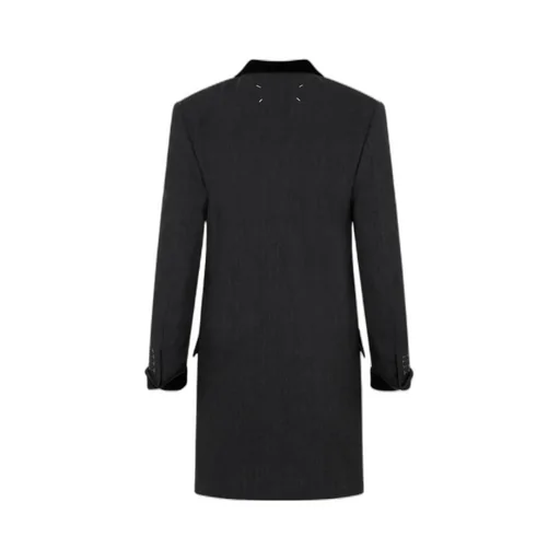 Single Breasted Long Sleeved Coat