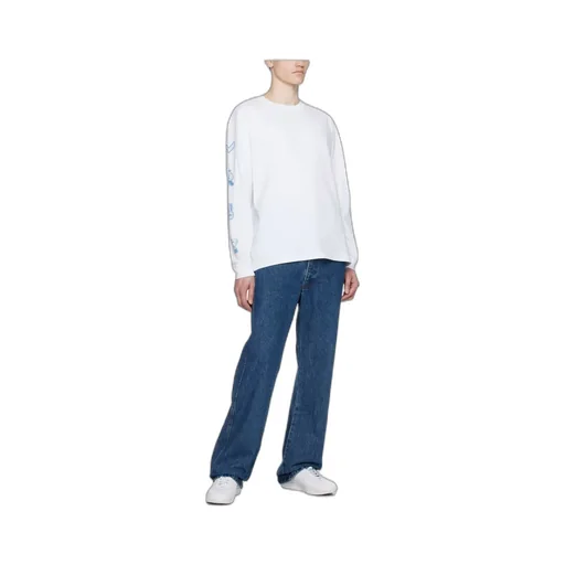 Long-Sleeved T-Shirt