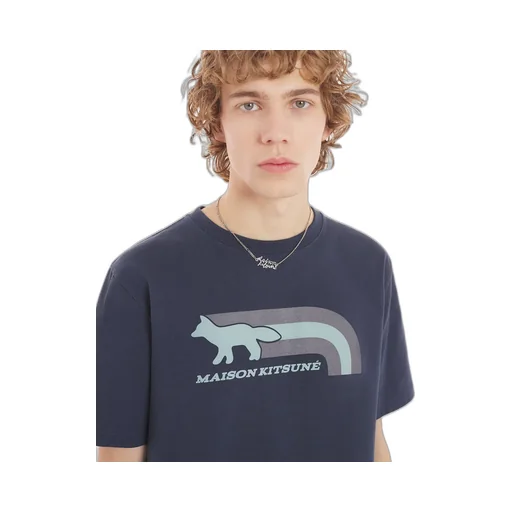 Bold Fox Head Patch Comfort T-Shirt
