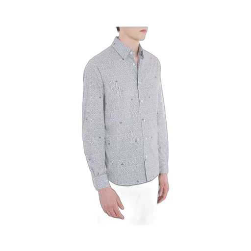 Long-Sleeved Shirt