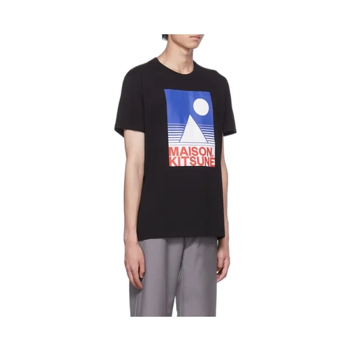Graphic-Print T-Shirt