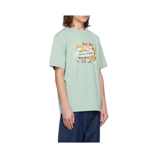 Surfing Foxes Comfort T-Shirt