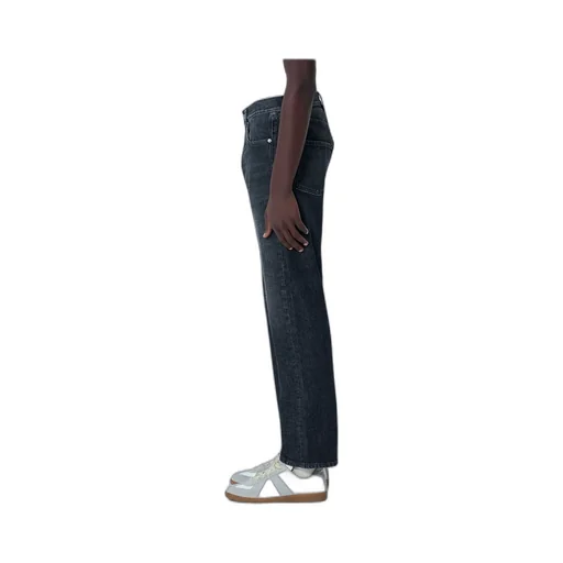 Straight-Leg Jeans