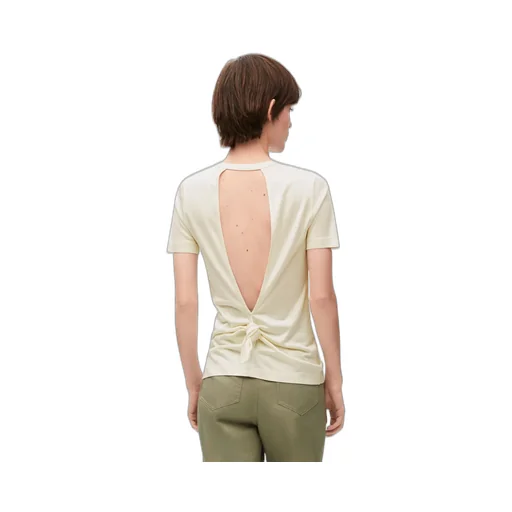 Knot-Detailed Top