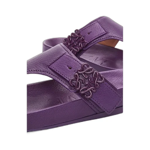 Ease Toe Post Sandal