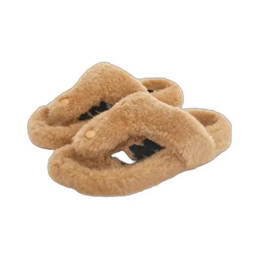 Ease Toe Post Sandal In Shearling