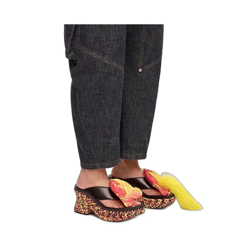 Petal Flatform Sandal In Lambskin
