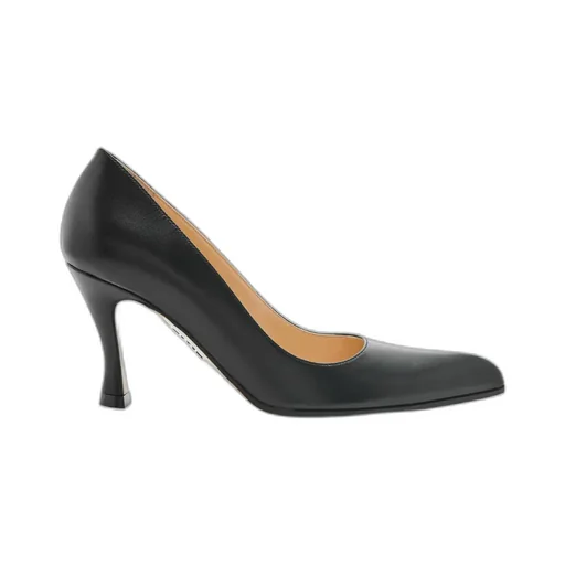 Comic Classic Pump In Lambskin