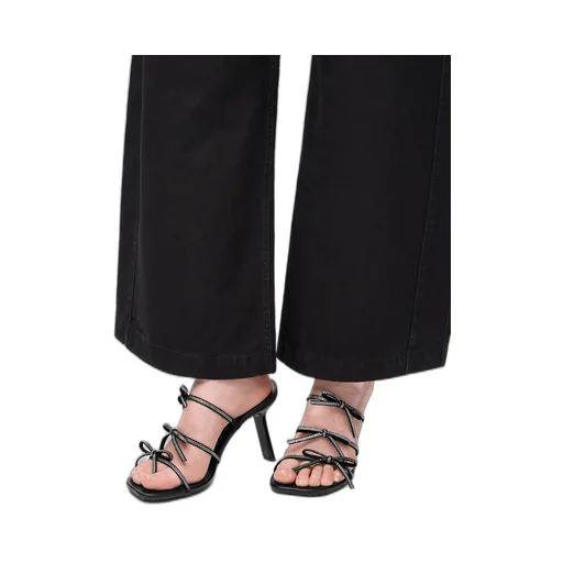 Petal Sandal
