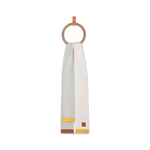 Asymmetric Scarf