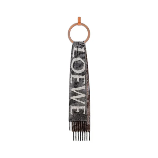 Chunky Fringed Edge Scarf