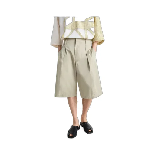 Maxi Pleated Bermuda Shorts