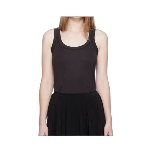Ribbed Sleeveless Tank Top