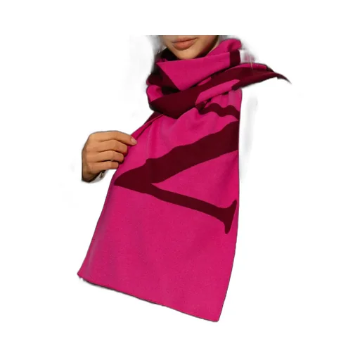 Logo Scarf