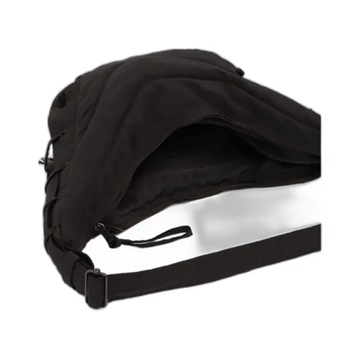 Game Medium Zipped Shoulder Bag